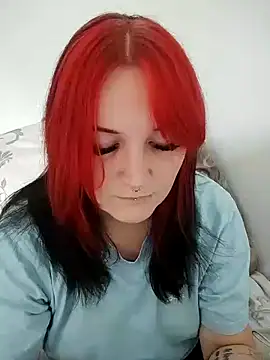 Snapshot of TiffiChantiT2 chatting on 10-07-25, 10:12 TiffiChantiT2 online show from 10-07-25, 10:12