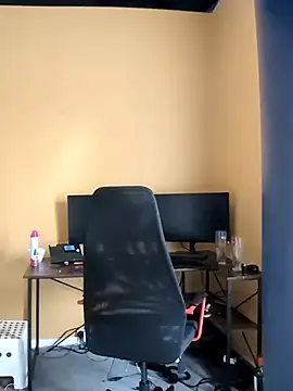 Snapshot of Nick-Ox chatting on 03-21-25, 07:22 Nick-Ox online show from 03-21-25, 07:22