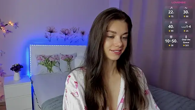 Eva McCoy online show from 09-23-25, 07:44