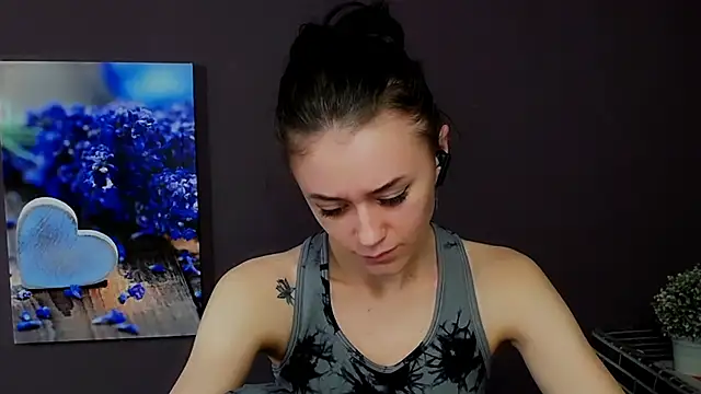 LanaTey online show from 03-12-25, 04:02