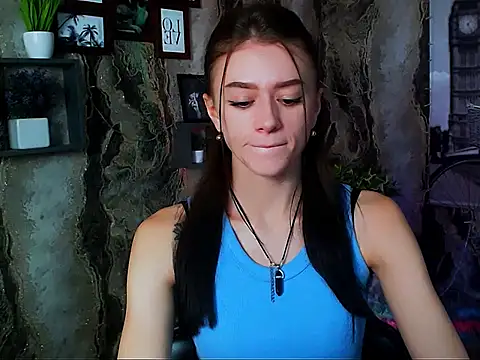 LanaTey online show from 10-03-25, 12:13