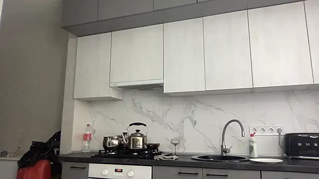 AngelinaMeov online show from 03-13-25, 01:50