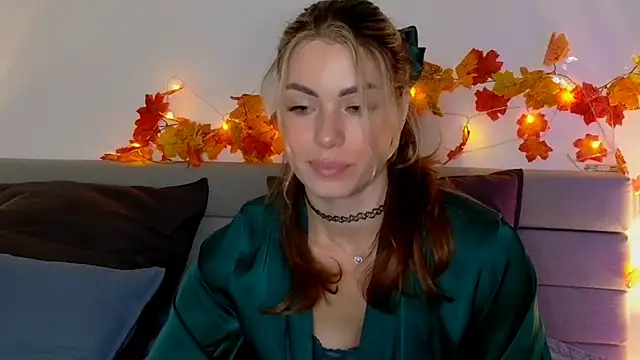 SweetDarling7 online show from 11-06-25, 05:25