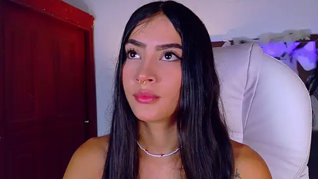 Snapshot of alice_rous21 chatting on 10-30-25, 01:45 alice rous21 online show from 10-30-25, 01:45