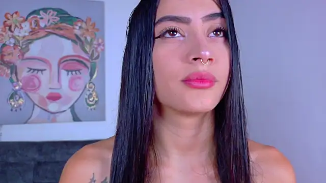 Snapshot of alice_rous21 chatting on 11-10-25, 01:10 alice rous21 online show from 11-10-25, 01:10