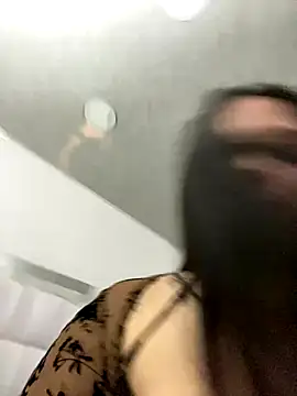 Snapshot of LunaCandy_ chatting on 10-25-25, 12:02 LunaCandy  online show from 10-25-25, 12:02