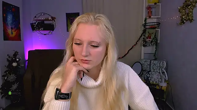 Snapshot of madam_uliis chatting on 01-09-26, 10:29 madam uliis online show from 01-09-26, 10:29