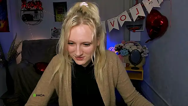 Snapshot of madam_uliis chatting on 02-18-26, 05:42 madam uliis online show from 02-18-26, 05:42