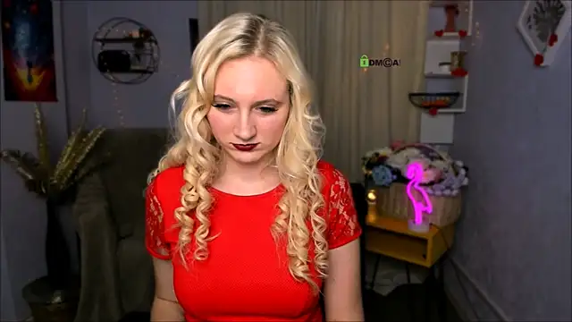 Snapshot of madam_uliis chatting on 03-06-26, 01:51 madam uliis online show from 03-06-26, 01:51