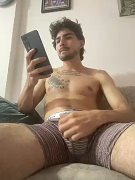 thiago9798 online show from 07-28-26, 06:20