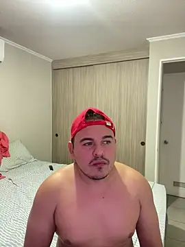 Snapshot of Gusta_bi chatting on 03-17-25, 04:22 Gusta bi online show from 03-17-25, 04:22