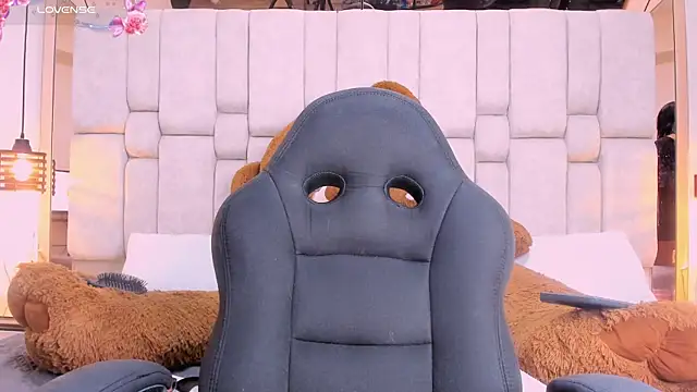 Snapshot of Daia_Ortiz chatting on 10-09-25, 08:51 Daia Ortiz online show from 10-09-25, 08:51