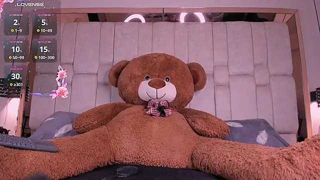 Snapshot of Daia_Ortiz chatting on 10-19-25, 08:09 Daia Ortiz online show from 10-19-25, 08:09