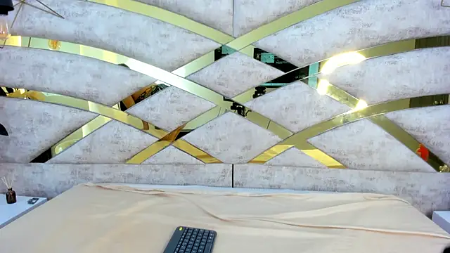 Snapshot of Sofiia_Rossee_ chatting on 12-03-25, 10:08 Sofiia Rossee online show from 12-03-25, 10:08