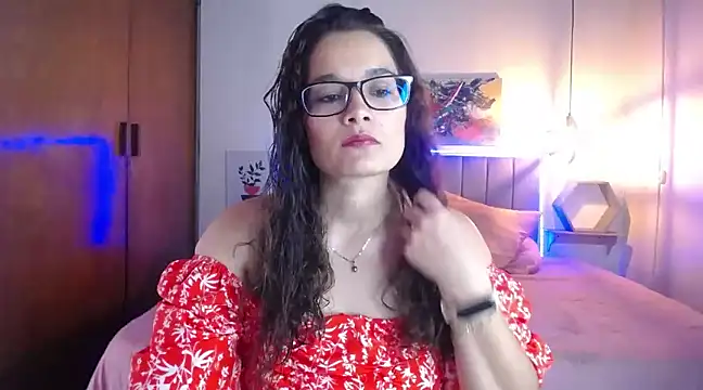 Rose Thompson1 online show from 03-12-25, 01:51