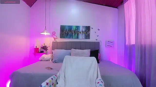 Rose Thompson1 online show from 04-27-26, 01:20