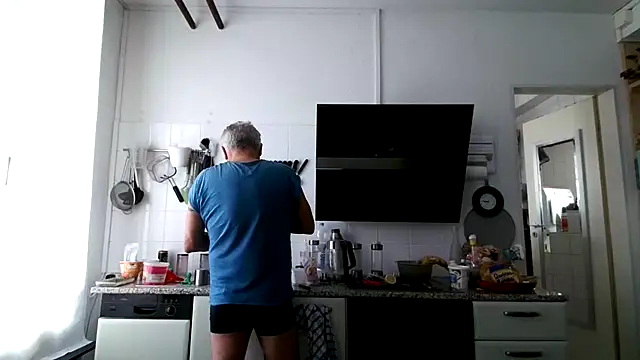 Berg Boy online show from 03-29-26, 06:46