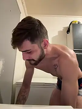 Hugo34bg online show from 03-04-26, 12:27