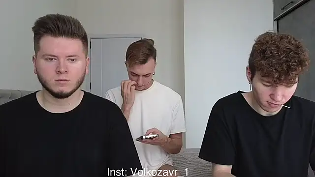 boys sobolisha online show from 04-25-26, 08:17