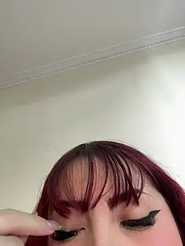 Ivelleee  online show from 01-15-26, 04:55