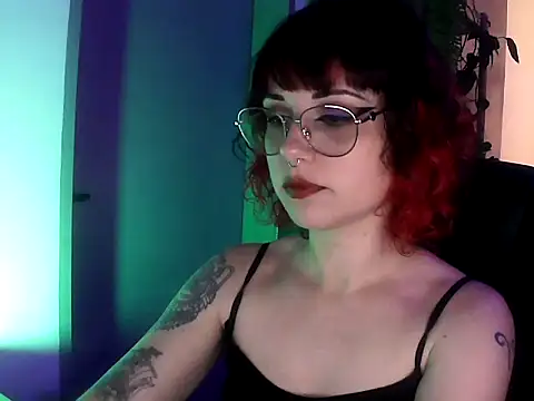 Snapshot of Acid_Girl_Ofc chatting on 10-23-25, 03:50 Acid Girl Ofc online show from 10-23-25, 03:50