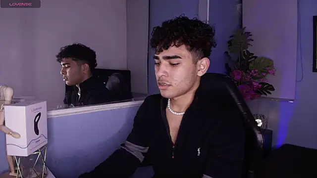 LucasCarterr  online show from 09-24-25, 03:54