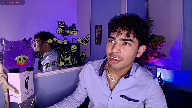 LucasCarterr  online show from 10-03-25, 03:58