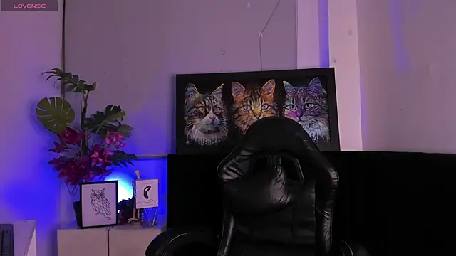 LucasCarterr  online show from 10-25-25, 03:58