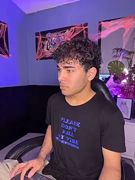 LucasCarterr  online show from 10-29-25, 04:15