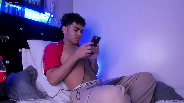 LucasCarterr  online show from 11-08-25, 03:50