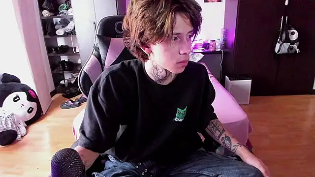 xIce Boy online show from 02-28-26, 03:35