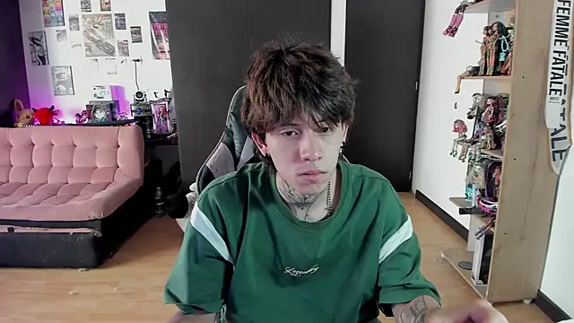 xIce Boy online show from 06-11-26, 02:26