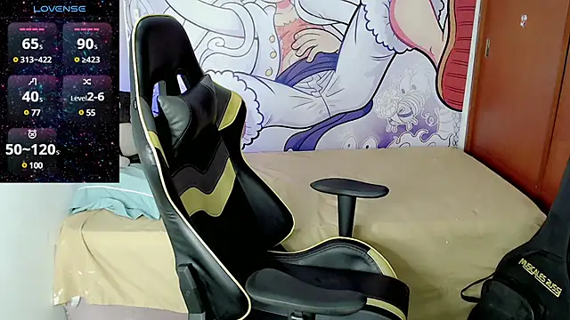 Snapshot of Thomass_shelbyy chatting on 03-15-25, 12:56 Thomass shelbyy online show from 03-15-25, 12:56