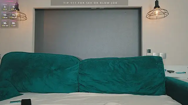 bunnyclide  online show from 04-22-26, 05:03