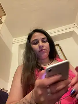 Snapshot of Veramaia chatting on 04-29-26, 08:15 Veramaia online show from 04-29-26, 08:15