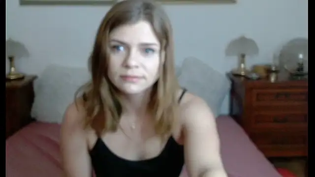 Snapshot of HaleyReedme chatting on 03-12-25, 07:35 HaleyReedme online show from 03-12-25, 07:35