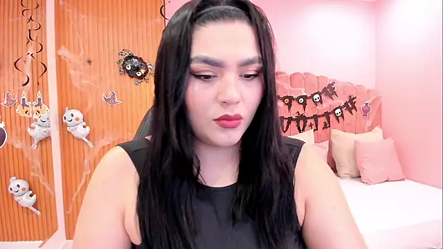 eva sainnt online show from 10-28-25, 04:42