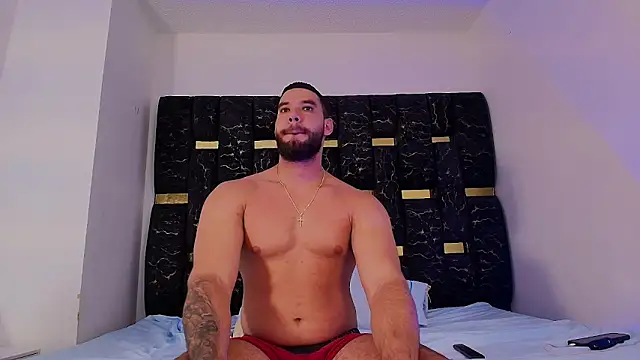 Snapshot of chris_blake__ chatting on 11-07-25, 08:09 chris blake online show from 11-07-25, 08:09