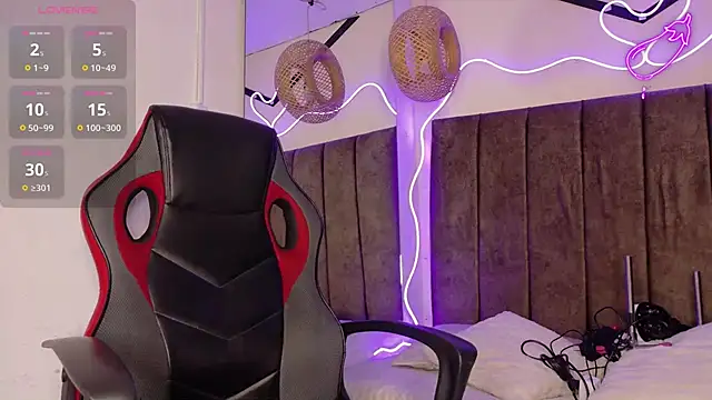 natasha  black online show from 10-28-25, 07:38