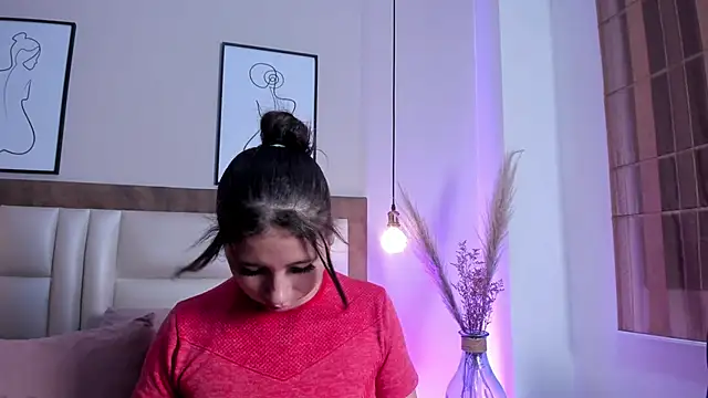 BeckyVidal online show from 12-18-25, 06:14