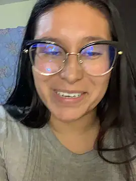 cloe starr online show from 03-20-25, 04:18