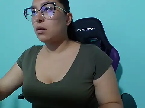 cloe starr online show from 09-18-25, 08:11