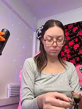 Snapshot of SpaceCowWhore chatting on 02-17-26, 04:57 SpaceCowWhore online show from 02-17-26, 04:57