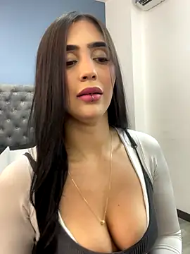 Snapshot of ChloeLambert chatting on 09-16-25, 09:27 ChloeLambert online show from 09-16-25, 09:27