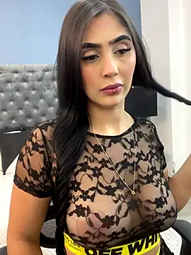 Snapshot of ChloeLambert chatting on 09-19-25, 09:26 ChloeLambert online show from 09-19-25, 09:26