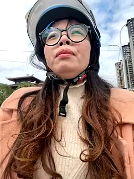 aa520uv online show from 11-13-25, 04:22