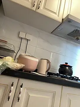 aa520uv online show from 03-25-26, 03:01