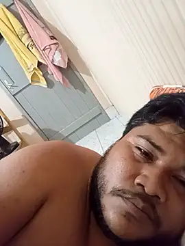 Snapshot of indio9233 chatting on 11-03-25, 06:47 indio9233 online show from 11-03-25, 06:47