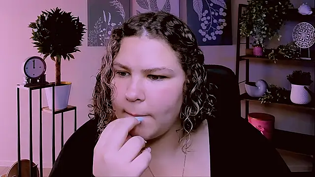 FlorenceAnderson online show from 09-10-25, 09:09