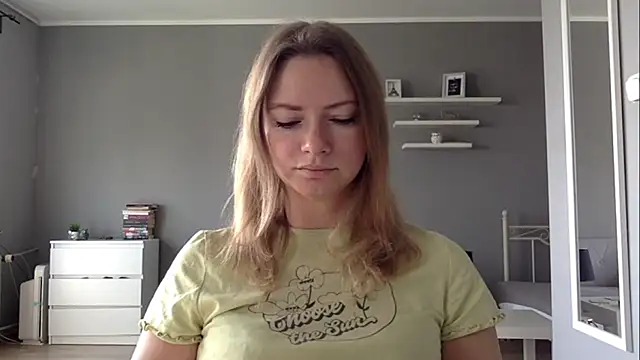 MillieShow online show from 09-10-25, 01:55